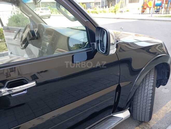 Mitsubishi Pajero 2008, 195,000 km - 3.8 л - Bakı