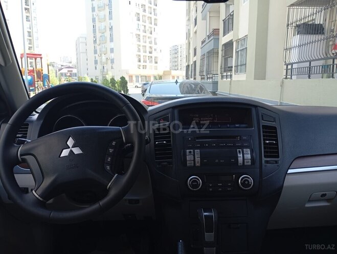 Mitsubishi Pajero 2008, 195,000 km - 3.8 л - Bakı