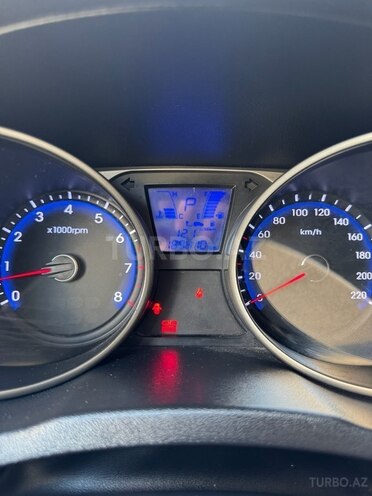 Hyundai ix35 2011, 189,400 km - 2.0 l - Bakı