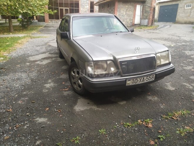 Mercedes E 300 d 1993, 475,000 km - 3.0 l - Bakı