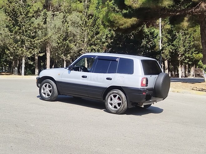 Toyota RAV4 1997, 300,000 km - 2.0 l - Sumqayıt