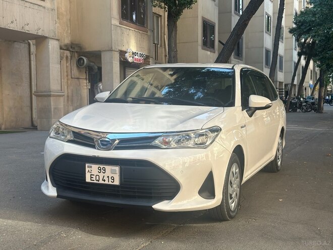 Toyota Corolla Fielder 2019, 96,000 km - 1.5 л - Bakı
