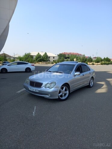 Mercedes C 230 2003, 350,000 km - 2.5 l - Ağstafa