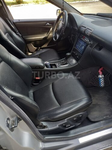Mercedes C 230 2003, 350,000 km - 2.5 l - Ağstafa