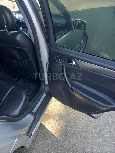 Mercedes C 230 2003, 350,000 km - 2.5 l - Ağstafa
