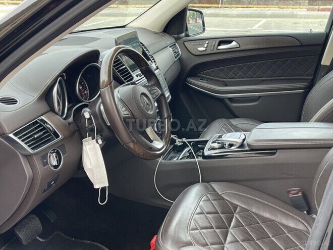Mercedes GLS 500 4MATIC 2016, 139,000 km - 4.7 l - Bakı