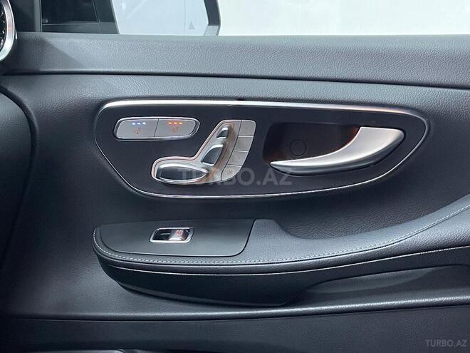 Mercedes V 250 2021, 15,900 km - 2.2 л - Sumqayıt