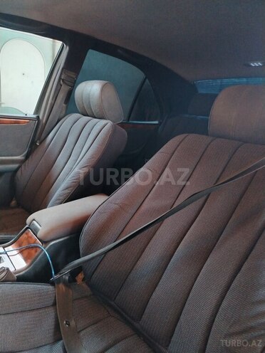 Mercedes E 230 1995, 853,695 km - 2.3 l - Sumqayıt