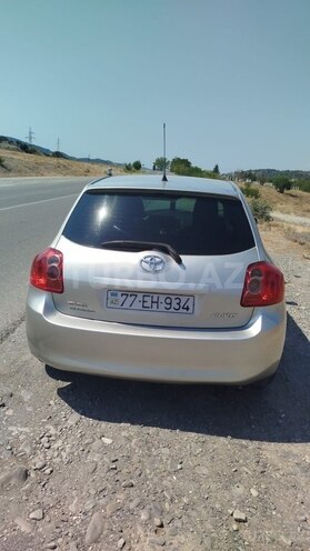 Toyota Auris 2009, 325,228 km - 1.4 l - Bakı