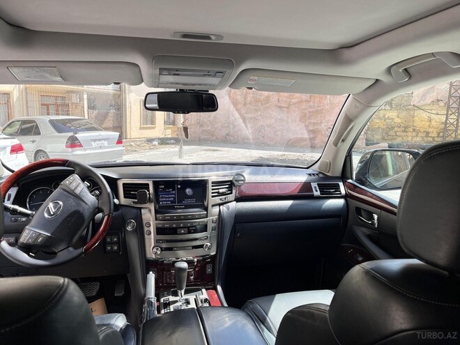 Lexus LX 570 2013, 180,000 km - 5.7 l - Bakı