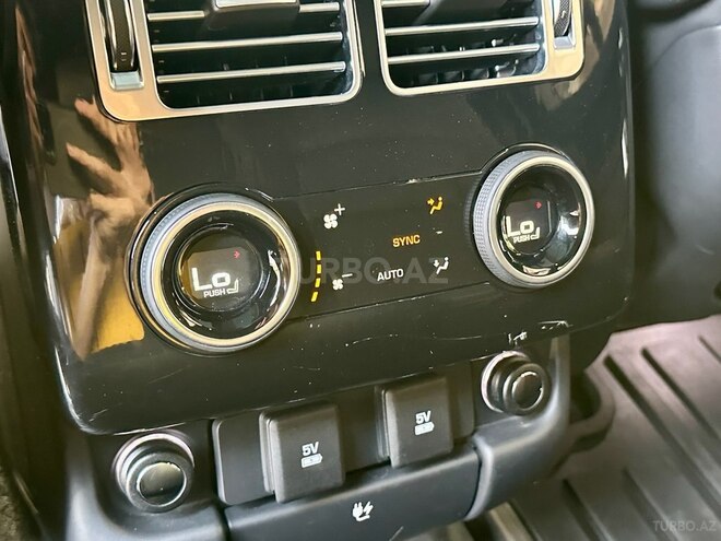Land Rover Range Rover 2018, 50,000 km - 3.0 l - Bakı