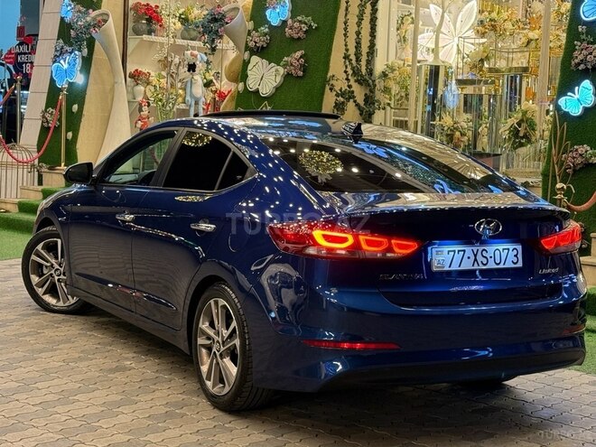Hyundai Elantra 2017, 800,585 km - 2.0 l - Gəncə