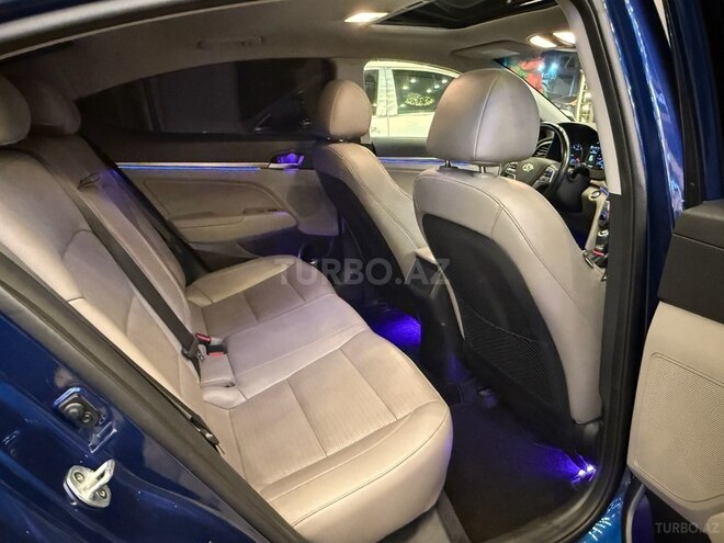 Hyundai Elantra 2017, 800,585 km - 2.0 l - Gəncə