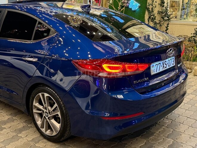 Hyundai Elantra 2017, 800,585 km - 2.0 l - Gəncə