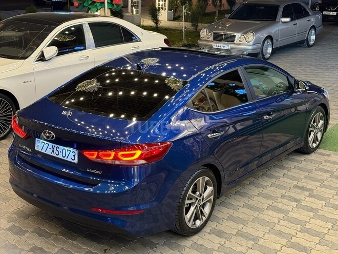 Hyundai Elantra 2017, 800,585 km - 2.0 l - Gəncə
