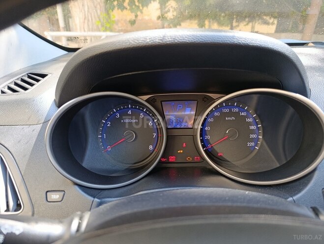 Hyundai ix35 2012, 237,000 km - 2.0 л - Bakı