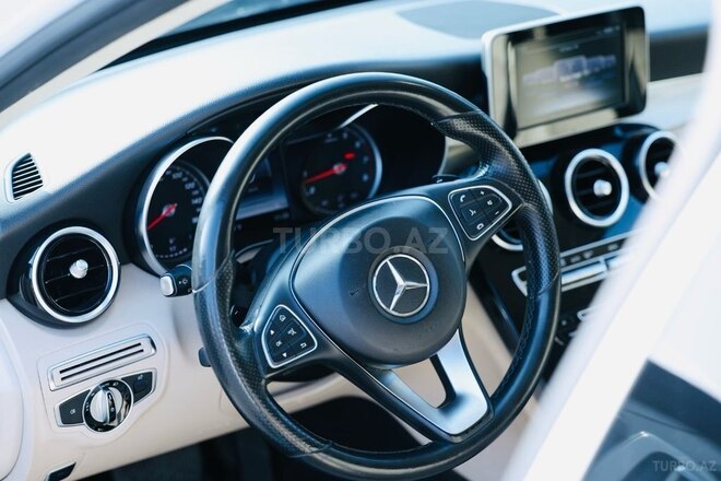 Mercedes C 300 2016, 181,200 km - 2.0 l - Bakı