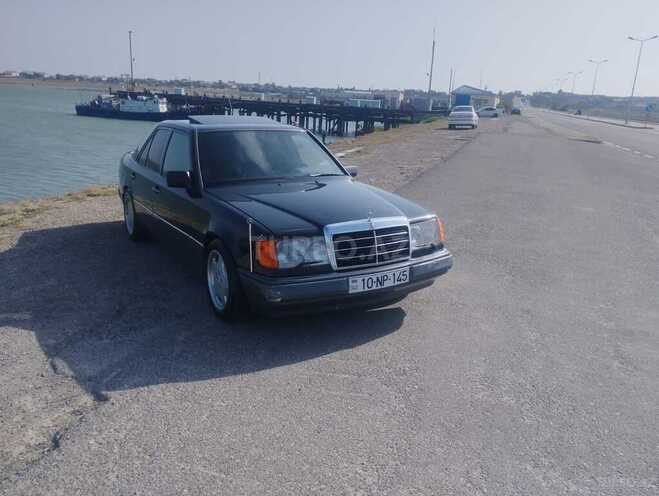 Mercedes E 200 1993, 350,000 km - 2.0 l - Bakı