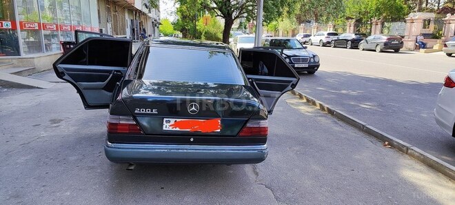 Mercedes E 200 1993, 350,000 km - 2.0 l - Bakı