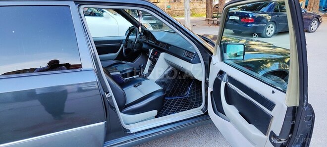 Mercedes E 200 1993, 350,000 km - 2.0 l - Bakı