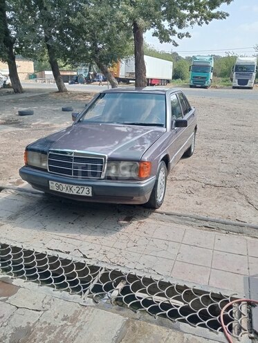 Mercedes 190 1991, 300,000 km - 1.8 л - Masallı