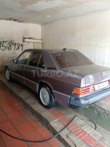 Mercedes 190 1991, 300,000 km - 1.8 л - Masallı