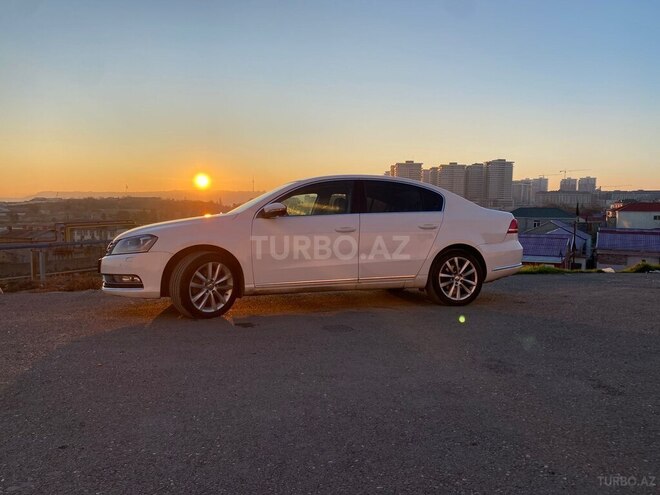Volkswagen Passat 2011, 273,000 km - 1.8 l - Bakı