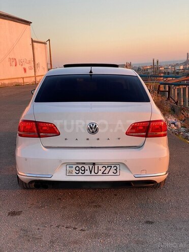 Volkswagen Passat 2011, 273,000 km - 1.8 l - Bakı