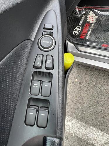Hyundai Sonata 2010, 164,443 km - 2.0 л - Bakı