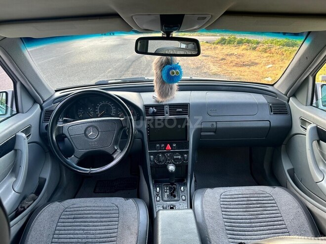 Mercedes C 230 1999, 370,258 km - 2.3 l - Quba