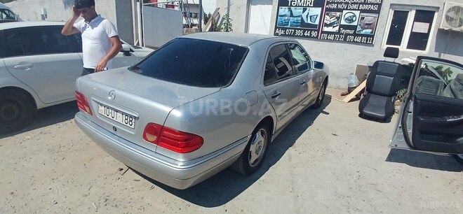 Mercedes E 230 1996, 234,123 km - 2.3 l - Sumqayıt