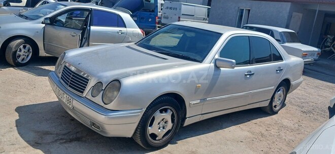 Mercedes E 230 1996, 234,123 km - 2.3 l - Sumqayıt