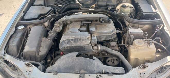 Mercedes E 230 1996, 234,123 km - 2.3 l - Sumqayıt
