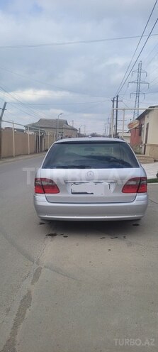 Mercedes E 180 2007, 335,000 km - 2.0 л - Bakı