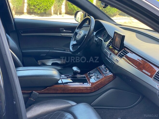 Audi A8 2013, 170,000 km - 4.0 l - Bakı