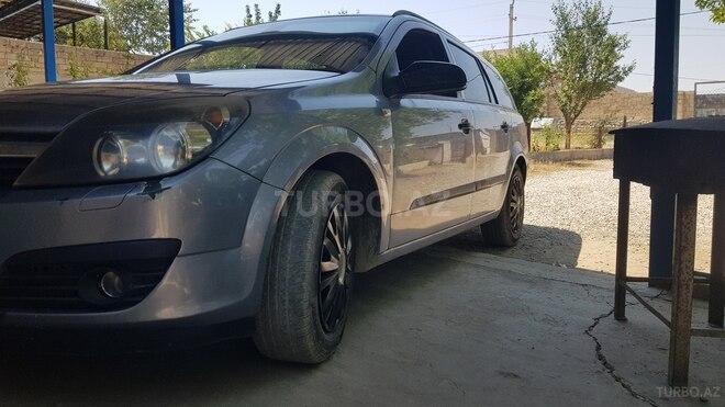 Opel Astra 2006, 350,000 km - 1.3 л - Şamaxı