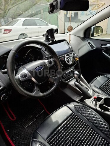 Ford Focus 2014, 121,000 km - 1.6 л - Bakı