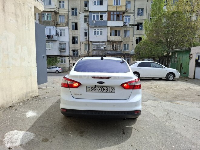 Ford Focus 2014, 121,000 km - 1.6 л - Bakı