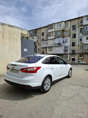 Ford Focus 2014, 121,000 km - 1.6 л - Bakı