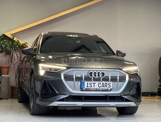 Audi Q8 e-tron 2021, 61,000 km - 0.0 l - Bakı