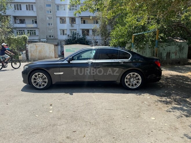 BMW 730 2009, 340,000 km - 3.0 l - Bakı