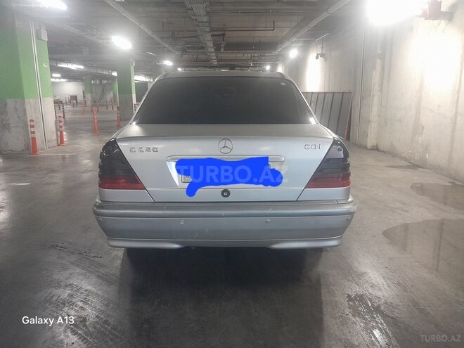 Mercedes C 220 d 1999, 383,000 km - 2.2 l - Bakı