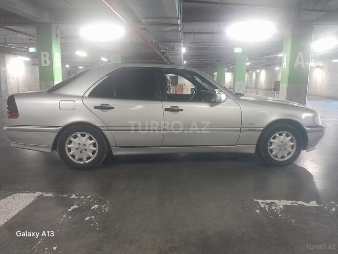 Mercedes C 220 d 1999, 383,000 km - 2.2 l - Bakı