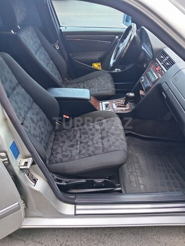 Mercedes C 200 1999, 452,000 km - 2.0 l - Bakı