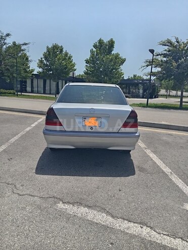 Mercedes C 200 1999, 452,000 km - 2.0 l - Bakı