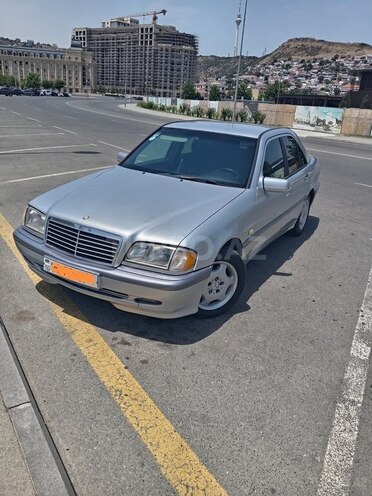 Mercedes C 200 1999, 452,000 km - 2.0 l - Bakı