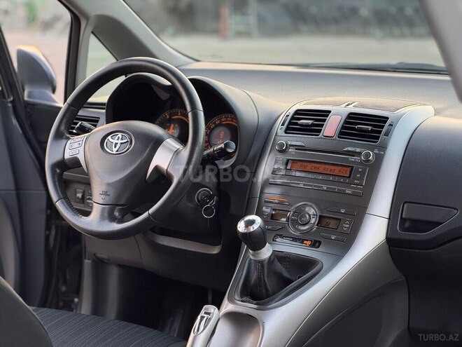 Toyota Auris 2007, 187,124 km - 1.4 l - Bakı