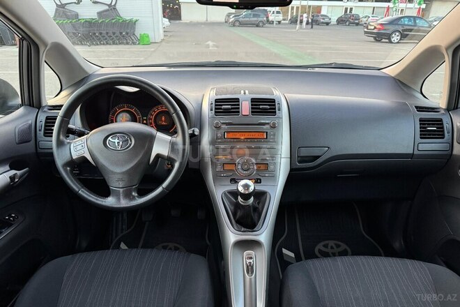 Toyota Auris 2007, 187,124 km - 1.4 l - Bakı