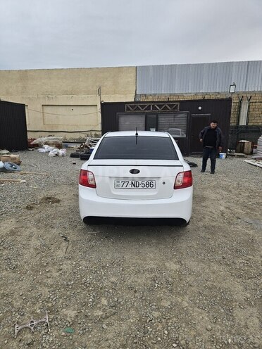 Kia Rio 2010, 334,800 km - 1.4 l - Bakı