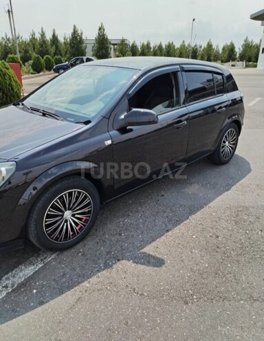 Opel Astra 2009, 125,000 km - 1.4 l - Gəncə